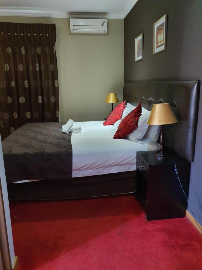 Houghton Guest House Johannesbourg Extérieur photo