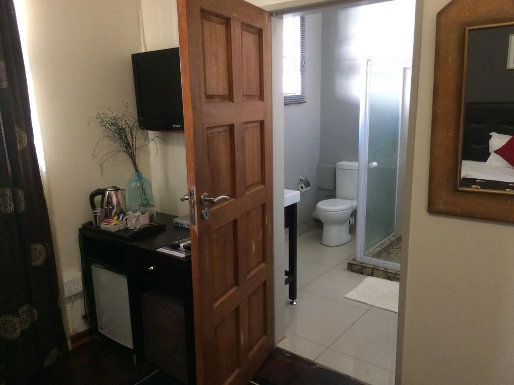 Houghton Guest House Johannesbourg Extérieur photo